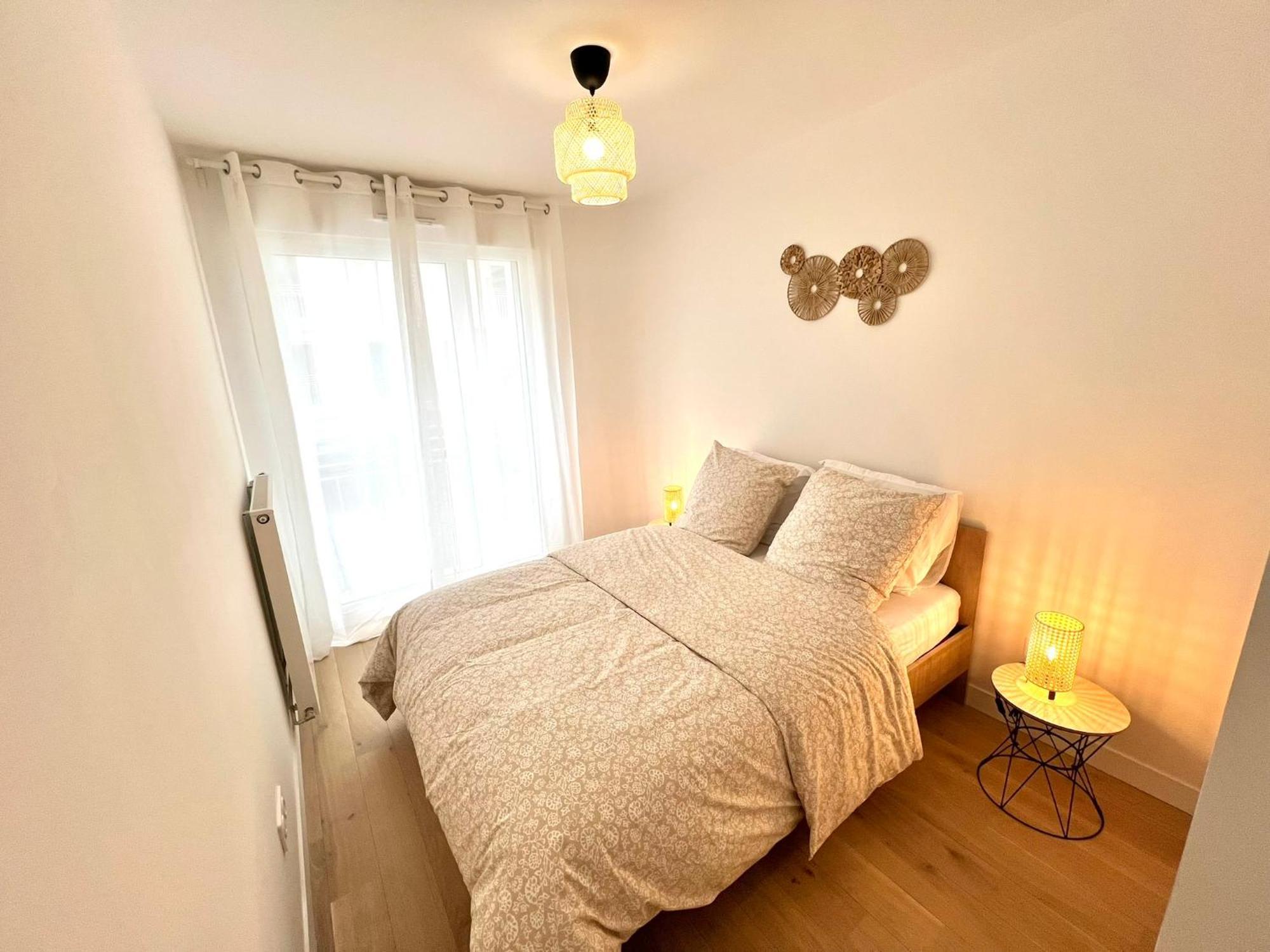Appartement Neuf Et Spacieux Clichy Kültér fotó