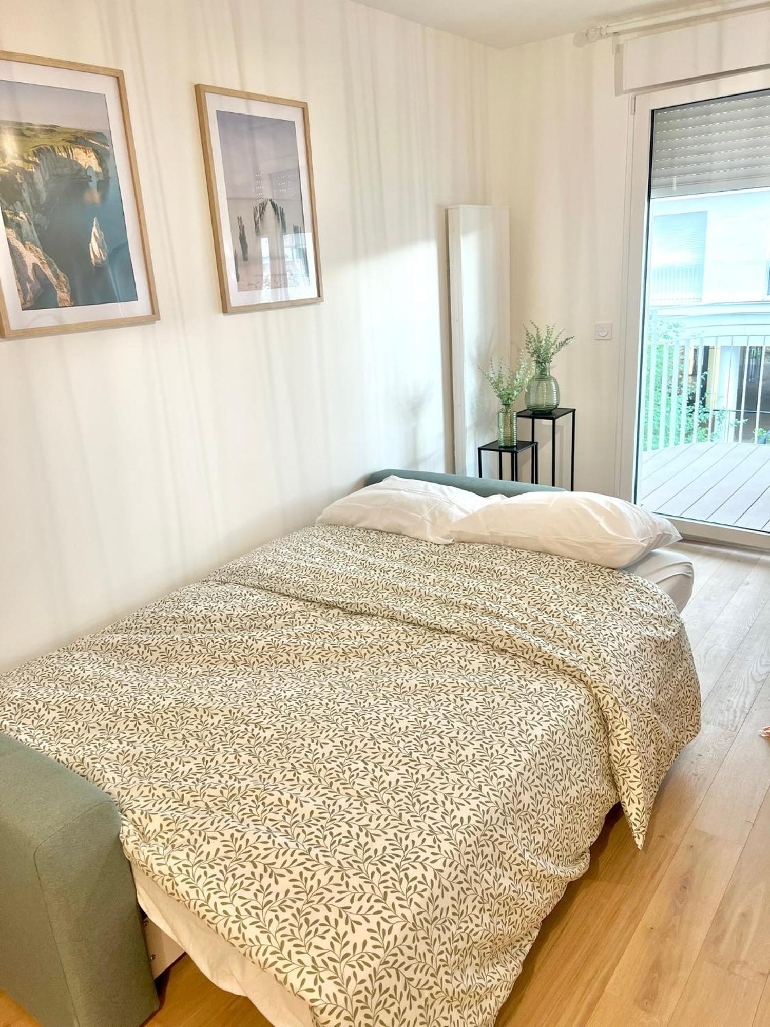 Appartement Neuf Et Spacieux Clichy Kültér fotó