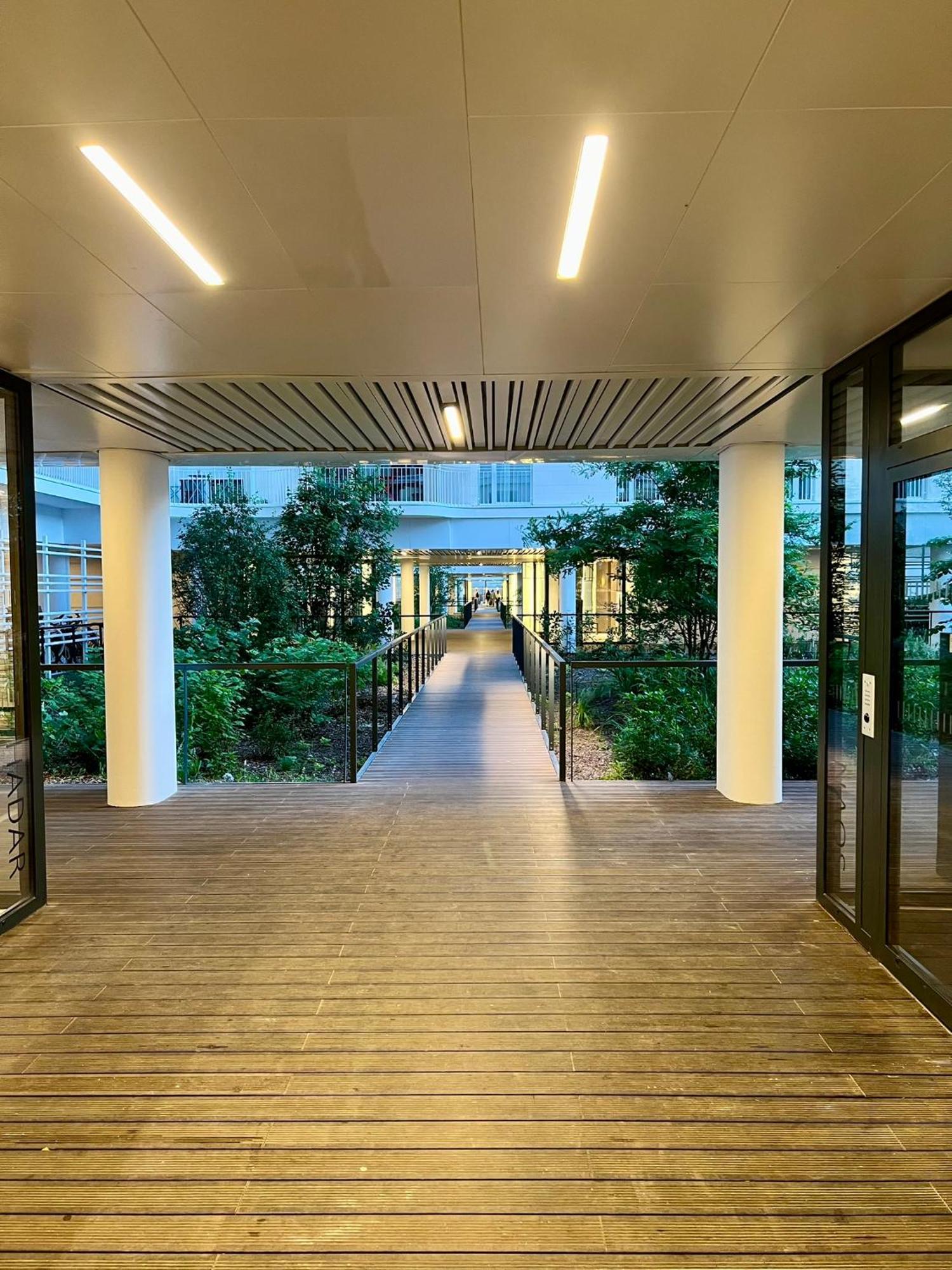 Appartement Neuf Et Spacieux Clichy Kültér fotó